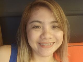 Amazingcherry's Live fetish cam Profile Image